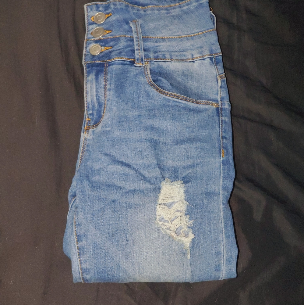 Ripped Jeans